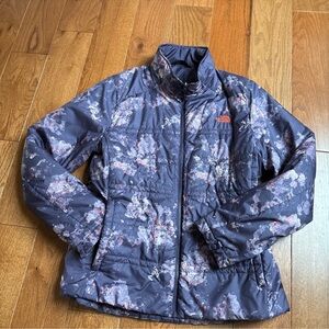 The North Face Women's xl purple, orange Black splatter design puffer Jacket